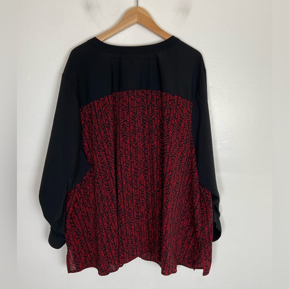 Catherines Chiffon Button Down Top Size 4x Red & … - image 2